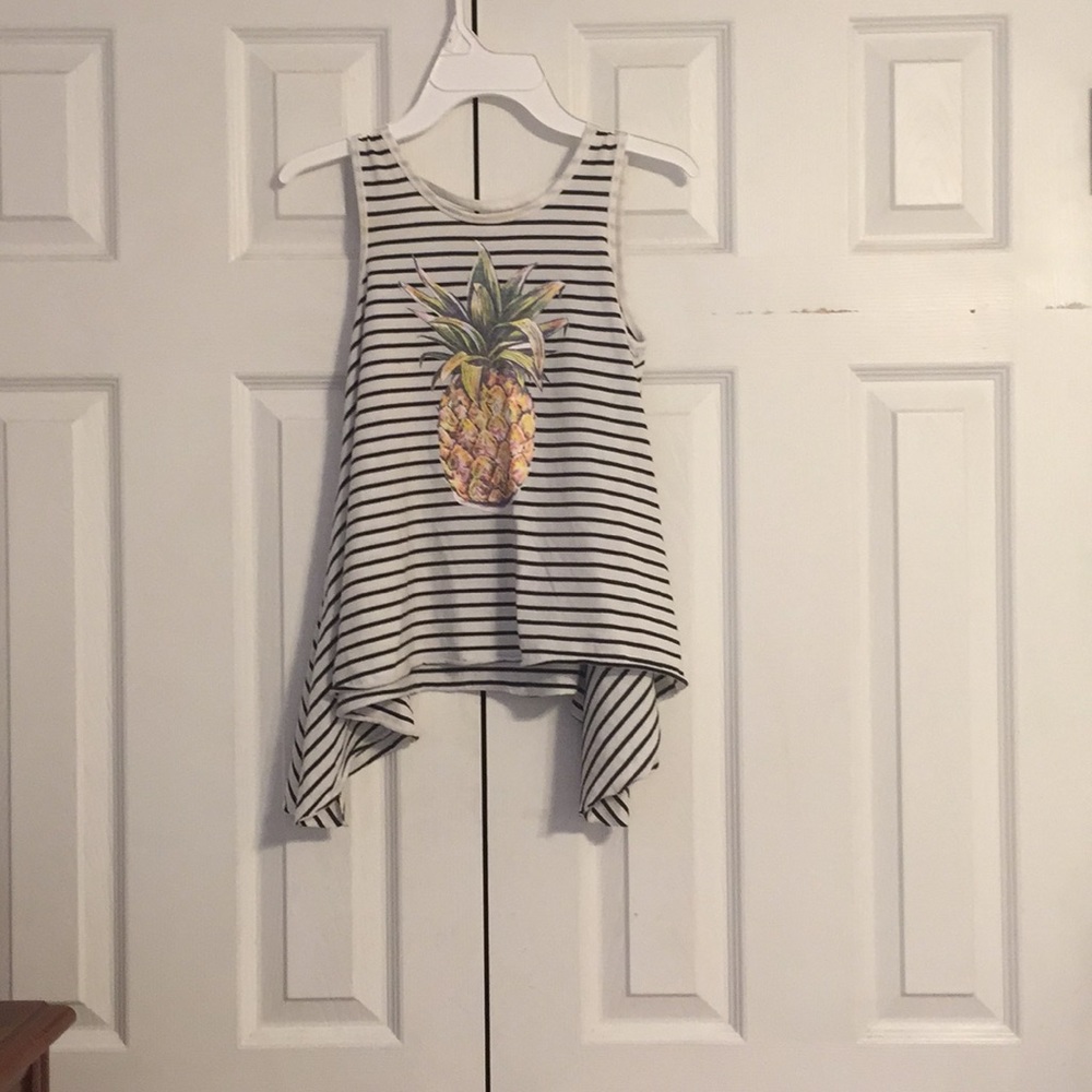 Striped pineapple shirt!!